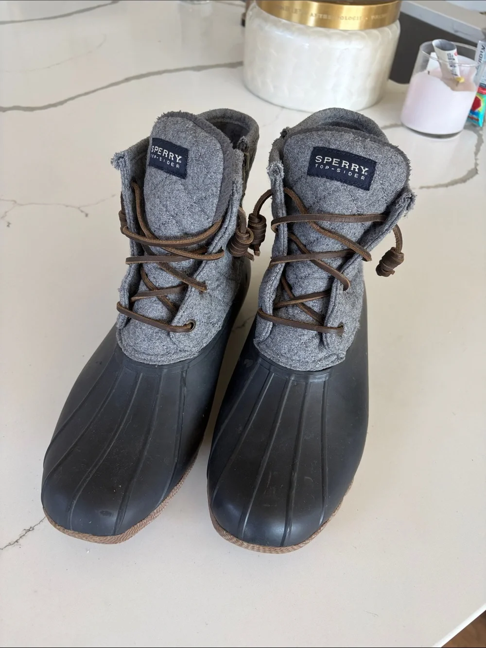 Sperry Gray Felt Collar and Black Waterproof Duck Boots size 10 women